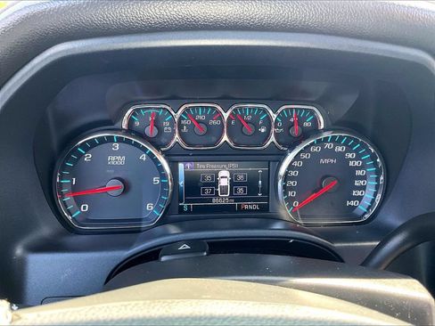 Used 2017 Chevrolet Silverado 1500 High Country AWD/4WD image 21