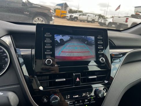 Used 2024 Toyota Camry LE image 15
