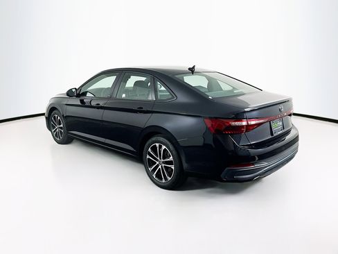 Used 2025 Volkswagen Jetta Sport FWD image 5