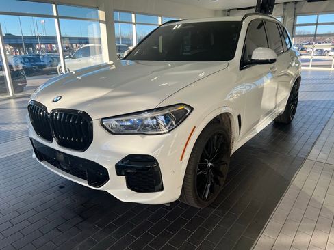 Used 2023 BMW X5 M50i w/ Executive Package image 1