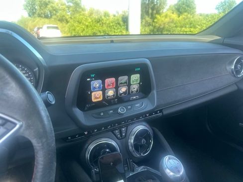 Used 2017 Chevrolet Camaro ZL1 RWD image 25