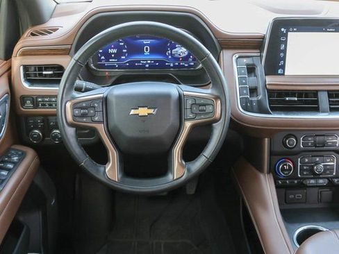 Used 2024 Chevrolet Tahoe High Country AWD/4WD image 29
