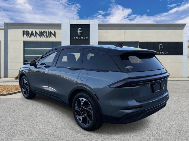 Used 2025 Lincoln Nautilus Premier w/ Equipment Group 102A AWD/4WD image 5