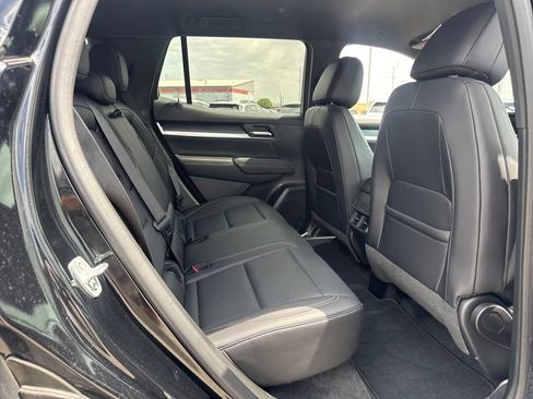 Used 2026 GMC Terrain Elevation w/ Elevation Premium Package FWD image 13