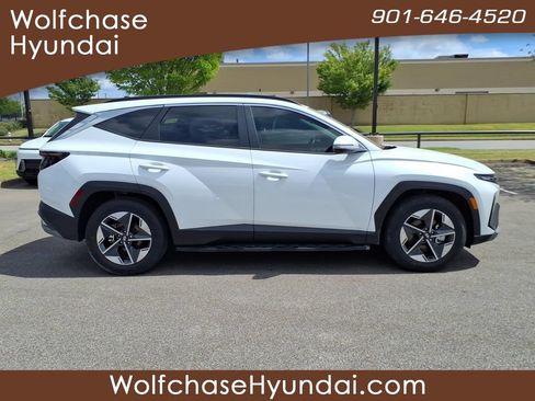 Used 2025 Hyundai Tucson SEL FWD image 6