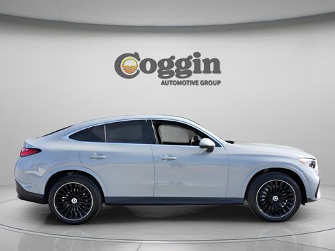 Certified 2025 Mercedes-Benz GLC 300 4MATIC image 6