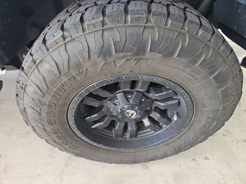 Used 2019 Jeep Wrangler Sport AWD/4WD image 5