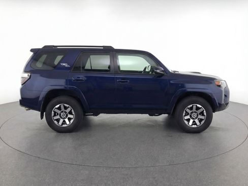 Used 2024 Toyota 4Runner TRD Off-Road AWD/4WD image 11