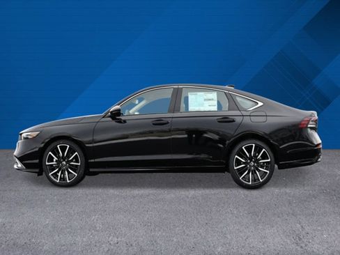 New 2026 Honda Accord Touring image 7