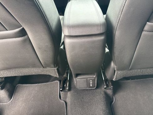 Used 2025 Buick Encore GX Preferred AWD/4WD image 24