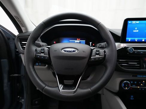 Used 2023 Ford Escape Active AWD/4WD image 4