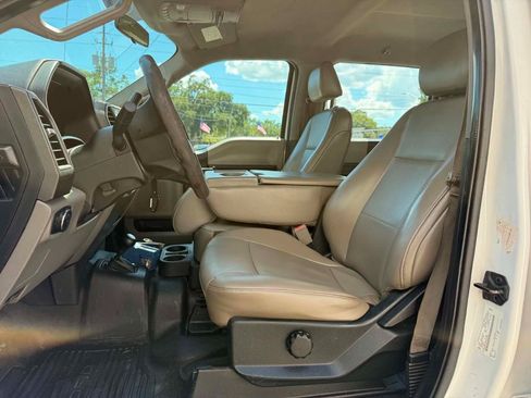 Used 2019 Ford F550 4x4 Crew Cab Super Duty w/ Power Equipment Group image 35