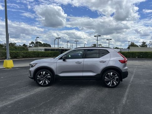 Used 2026 Volvo XC40 B5 Ultra w/ Climate Package AWD/4WD image 15