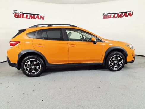Used 2018 Subaru Crosstrek 2.0i Premium w/ Moonroof Package AWD/4WD image 4