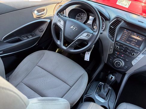 Used 2017 Hyundai Santa Fe Sport FWD image 15