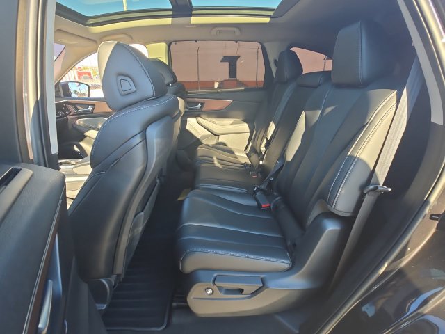 Certified 2022 Acura MDX w/ Technology Package FWD image 23