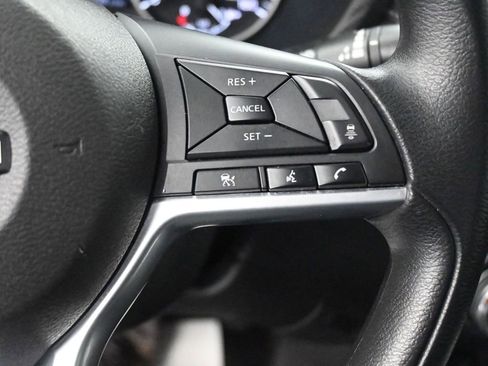 Used 2024 Nissan Sentra SV image 38