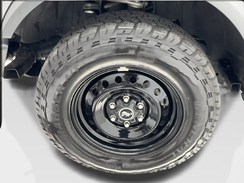 Used 2023 Ford Bronco Black Diamond AWD/4WD image 14