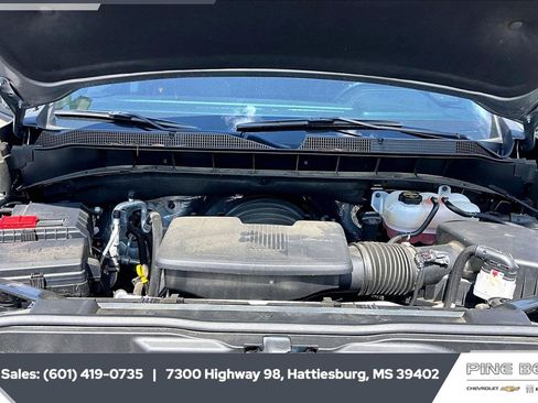 Used 2025 Chevrolet Silverado 1500 RST w/ Z71 Off-Road Package AWD/4WD image 9