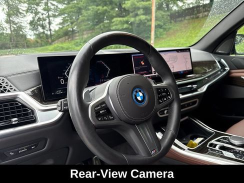 Used 2025 BMW X5 xDrive50e w/ M Sport Package AWD/4WD image 15