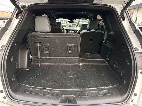 Used 2023 Buick Enclave Essence w/ LPO, Floor Liner Package image 32