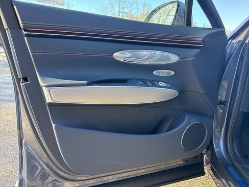 New 2026 Genesis GV70 2.5T Sport Prestige image 12