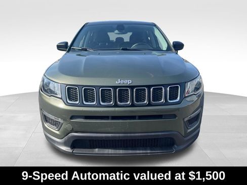 Used 2019 Jeep Compass Sport AWD/4WD image 2