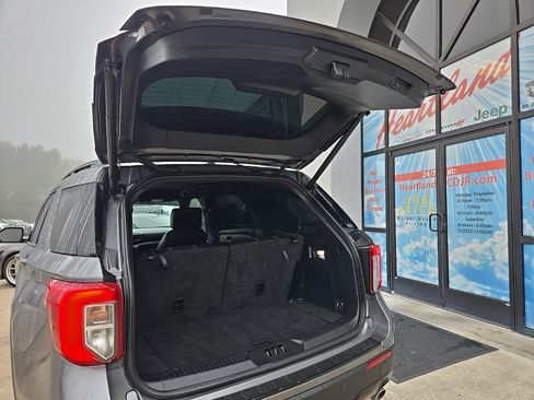 Used 2022 Ford Explorer ST-Line image 95