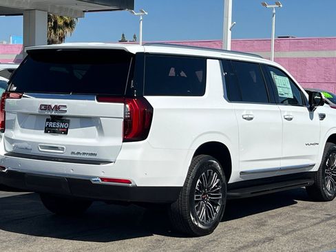 New 2026 GMC Yukon XL Elevation w/ Elevation Premium Package RWD image 5