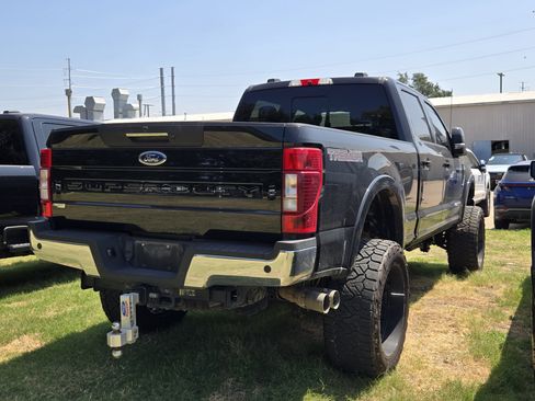 Used 2022 Ford F250 Lariat w/ Tremor Off-Road Package AWD/4WD image 6