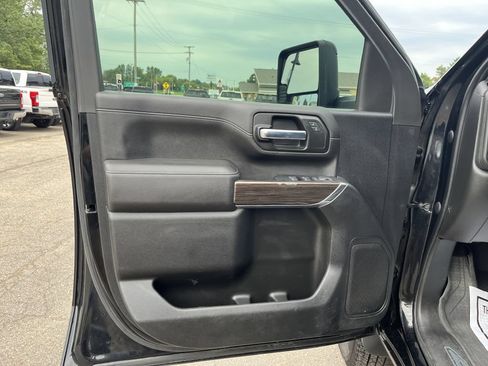 Used 2023 Chevrolet Silverado 3500 LT w/ Convenience Package AWD/4WD image 18