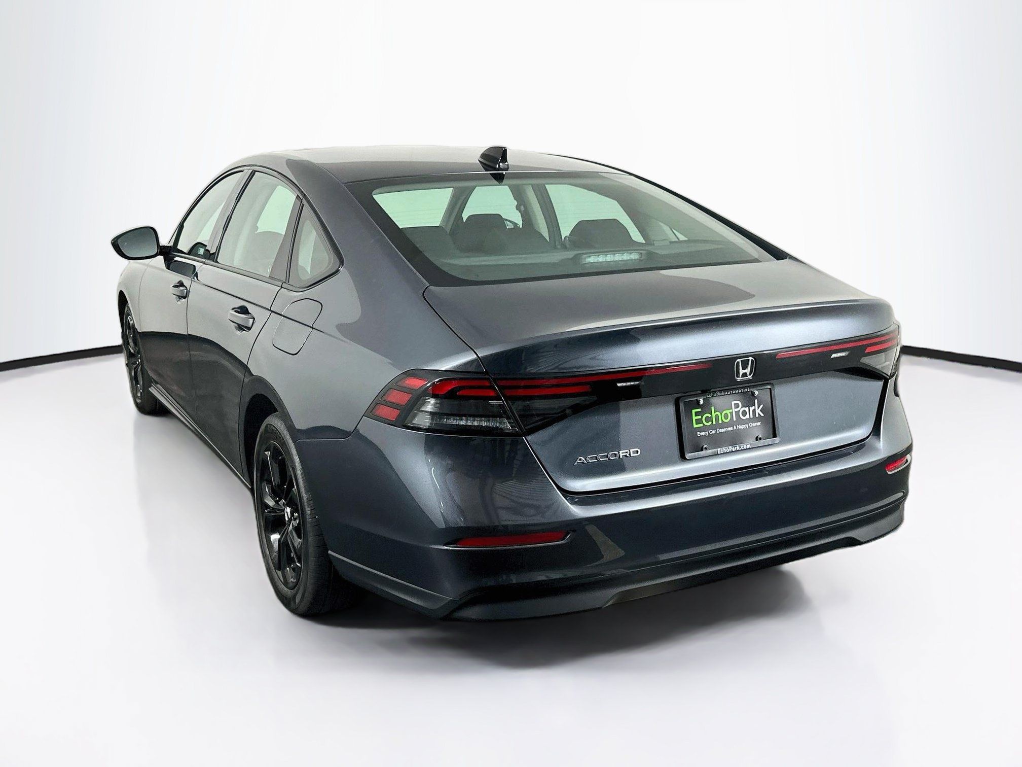 Used 2025 Honda Accord SE image 5