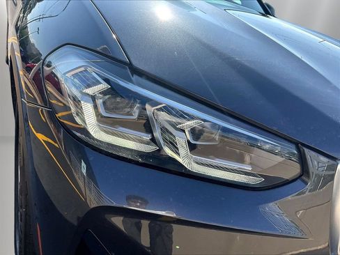 Used 2022 BMW X4 xDrive30i AWD/4WD image 31