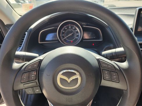 Used 2016 MAZDA MAZDA3 i Sport w/ Preferred Equipment Package image 26