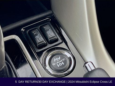 Used 2024 Mitsubishi Eclipse Cross LE image 23