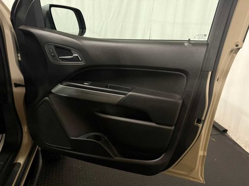 Used 2021 Chevrolet Colorado ZR2 image 28