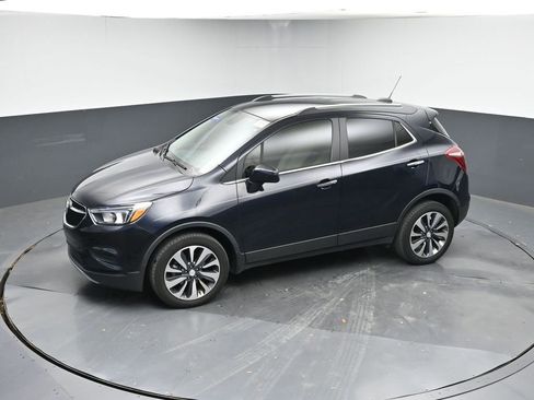 Used 2022 Buick Encore Preferred w/ Safety Package image 19