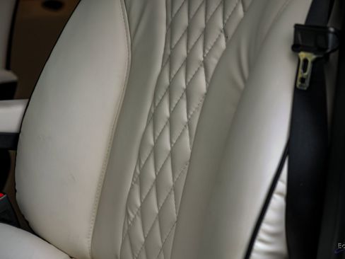 Used 2023 Mercedes-Benz Sprinter 3500 image 39