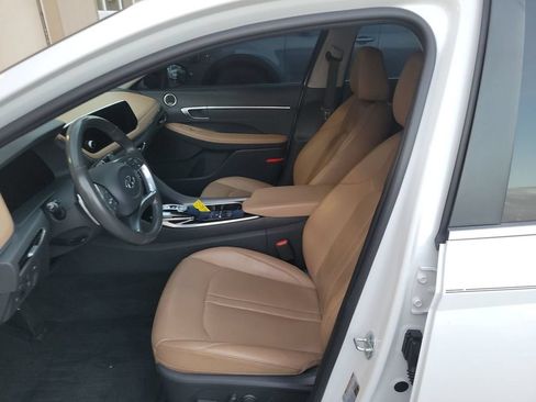 Used 2021 Hyundai Sonata Limited FWD image 4