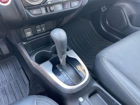 Used 2016 Honda Fit EX-L image 16