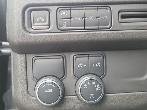 Used 2022 Chevrolet Tahoe LS w/ Driver Alert Package RWD image 9