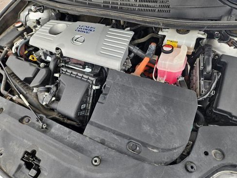 Used 2014 Lexus CT 200h image 18