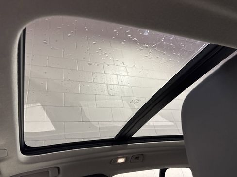 New 2025 Volvo XC40 B5 Plus w/ Protection Package Premier image 9