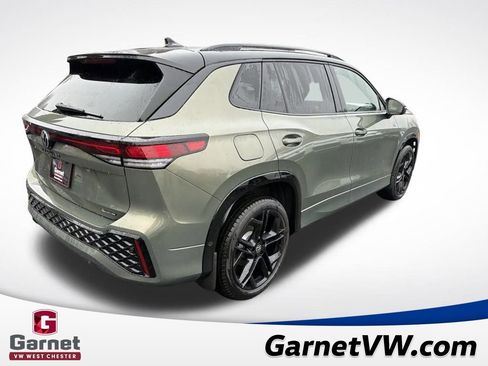 New 2026 Volkswagen Tiguan SE R-Line image 5