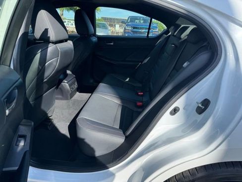 Used 2022 Lexus IS 350 F Sport w/ Memory Package AWD/4WD image 13