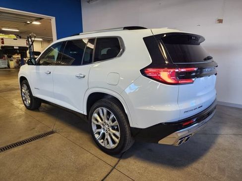 Used 2025 GMC Acadia Denali w/ Super Cruise Package AWD/4WD image 2