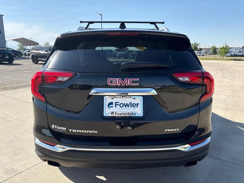 Used 2018 GMC Terrain SLT w/ Preferred Package AWD/4WD image 4