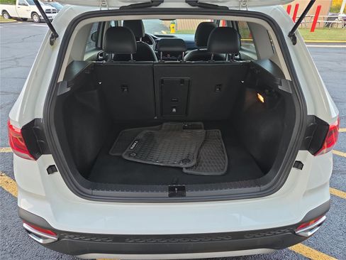 Used 2022 Volkswagen Taos SE image 27