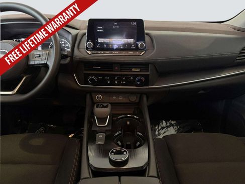 Used 2023 Nissan Rogue S AWD/4WD image 21