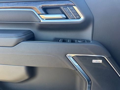 New 2026 Chevrolet Silverado 2500 LTZ w/ LTZ Convenience Package image 23